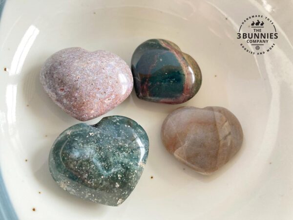 the3bunnies.co reiki_charge_crystal